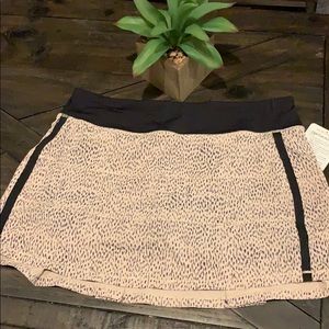 Lululemon Pace Rival Skirt NWT Size 10
